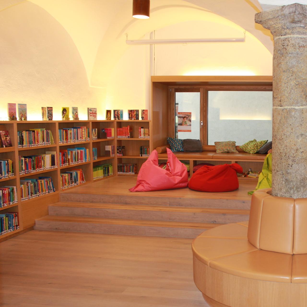 Obergeschoß Bücherei